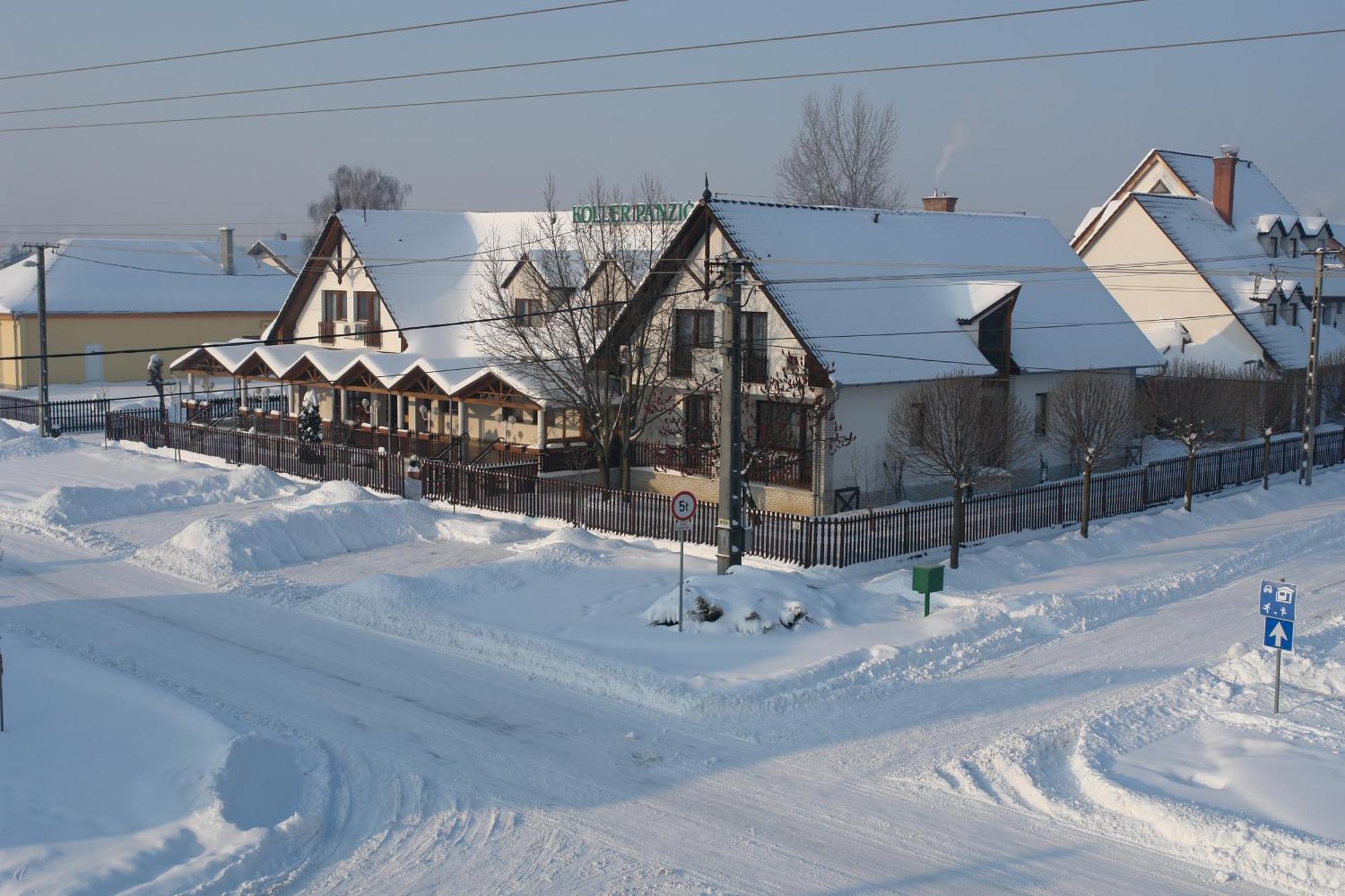 Koller Panzió Bonyhád Exterior foto