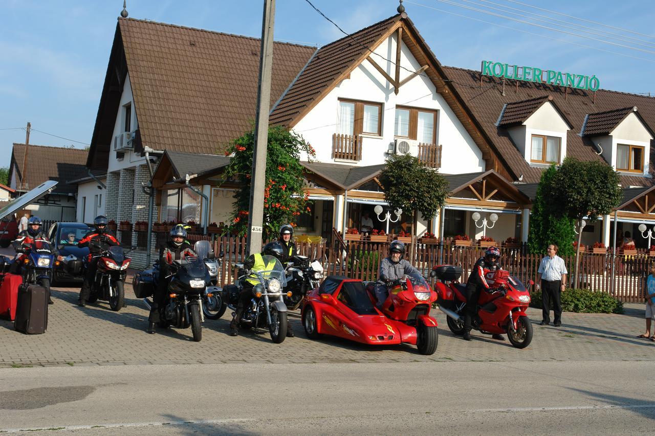 Koller Panzió Bonyhád Exterior foto